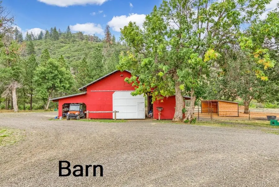 2245 Colestin Road, Ashland, OR 97520 - #3