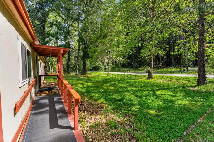 350 Queen Of Bronze Road, Cave Junction, OR 97523 - #3