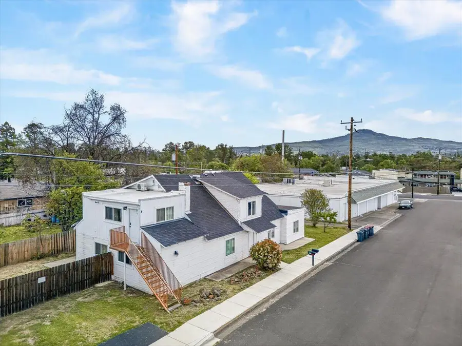 515 Liberty Street, Medford, OR 97501 - #3