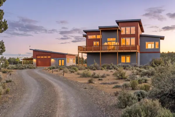 67000 Fryrear Road, Bend, OR 97703