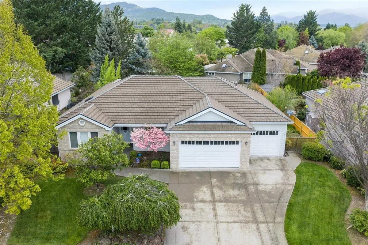 747 Eastridge Drive, Medford, OR 97504 - #1