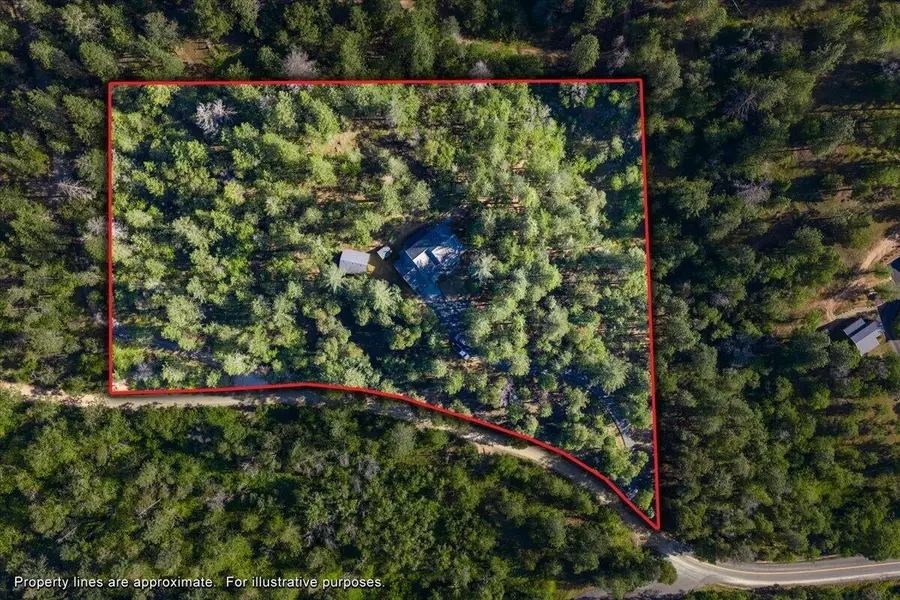 2267 Old Military Road, Central Point, OR 97502 - #3