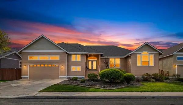 4010 SW Majestic Avenue, Redmond, OR 97756