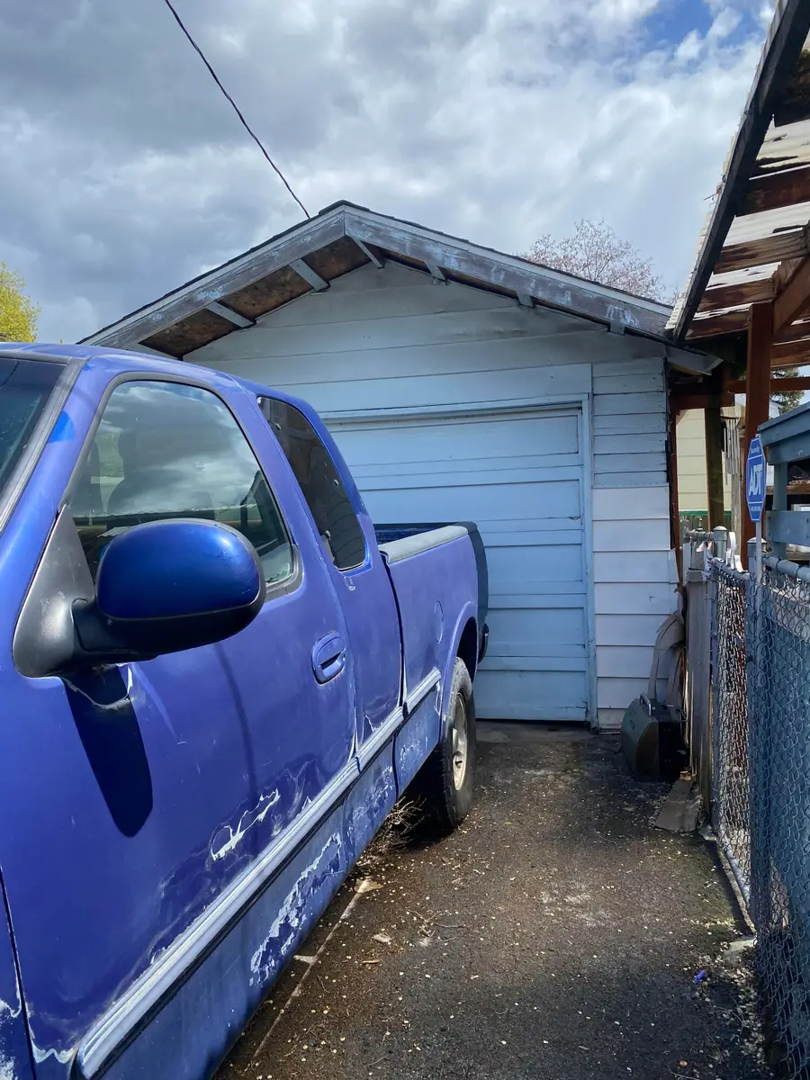 825 Martin Street, Klamath Falls, OR 97601 - #2