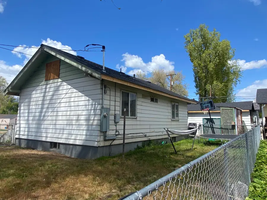 825 Martin Street, Klamath Falls, OR 97601 - #3