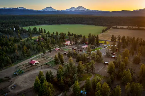 67500 Harrington Loop, Bend, OR 97703