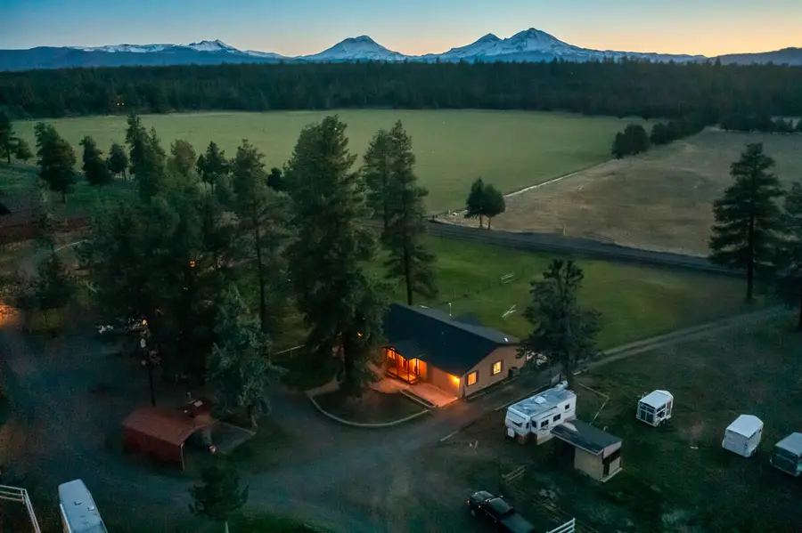 67500 Harrington Loop, Bend, OR 97703 - #3