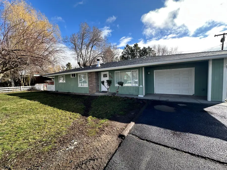 3345 Madison Street, Klamath Falls, OR 97603 - #2