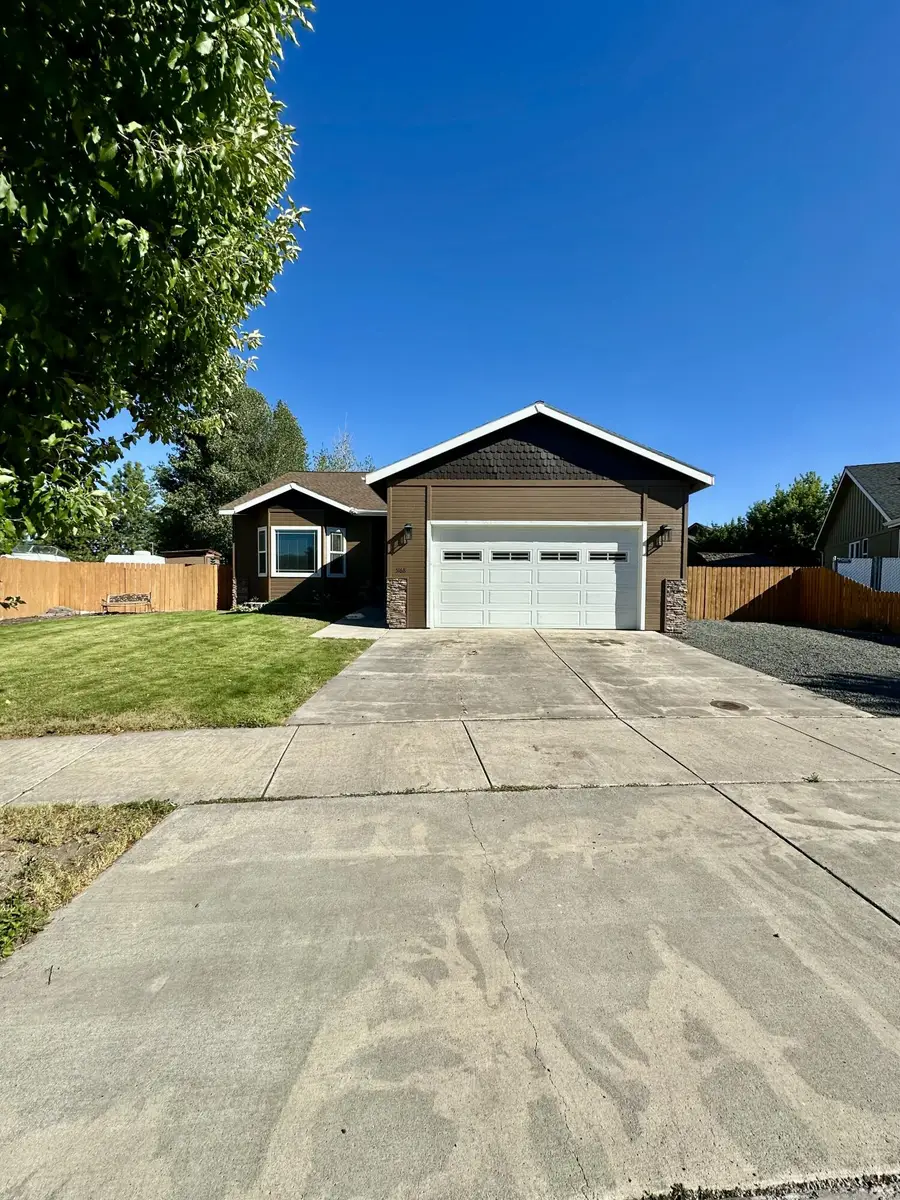 5168 Regency Drive, Klamath Falls, OR 97603 - #2