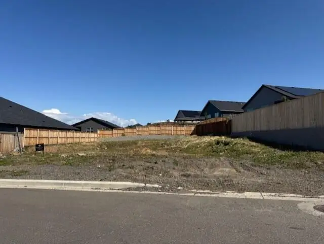 3323 Tree Top Drive #151, Medford, OR 97504 - #1