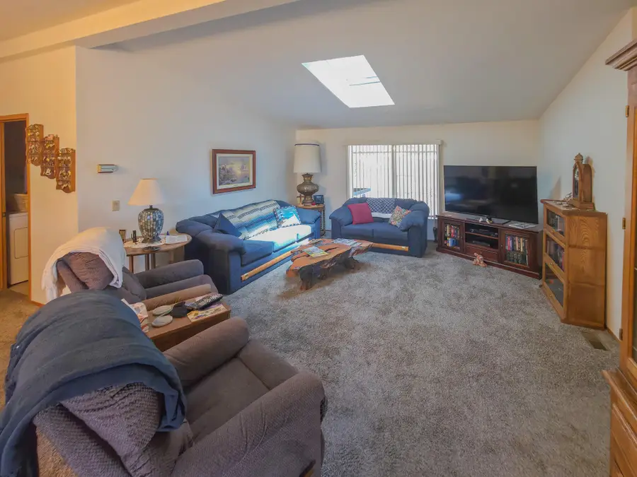 215 Whispering Willow Drive, Grants Pass, OR 97527 - #3