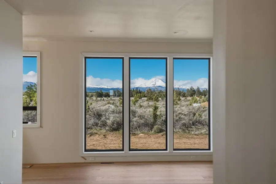 67135 Harrington Loop Road, Bend, OR 97703 - #3