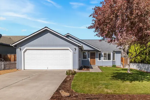 1201 SW 31st Street, Redmond, OR 97756