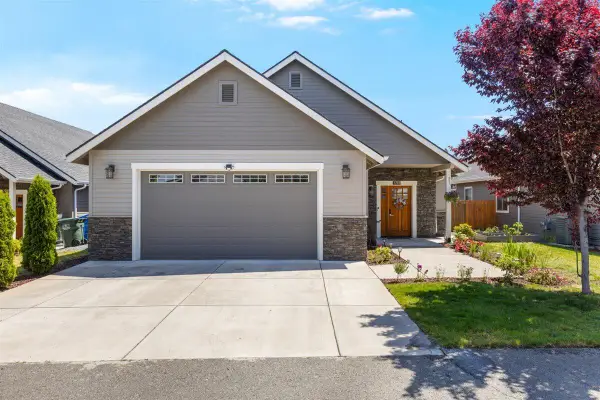 1788 Harbeck Road, Grants Pass, OR 97527
