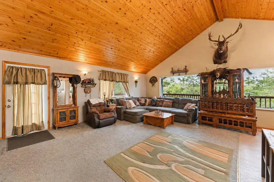 37 Firehouse Lane, Shady Cove, OR 97539 - #3