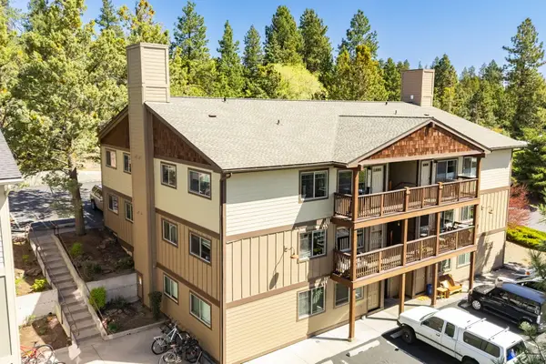 1010 NW Roanoke Avenue #6, Bend, OR 97701