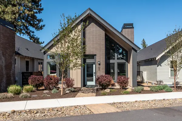 152 W Clearpine Drive, Sisters, OR 97759