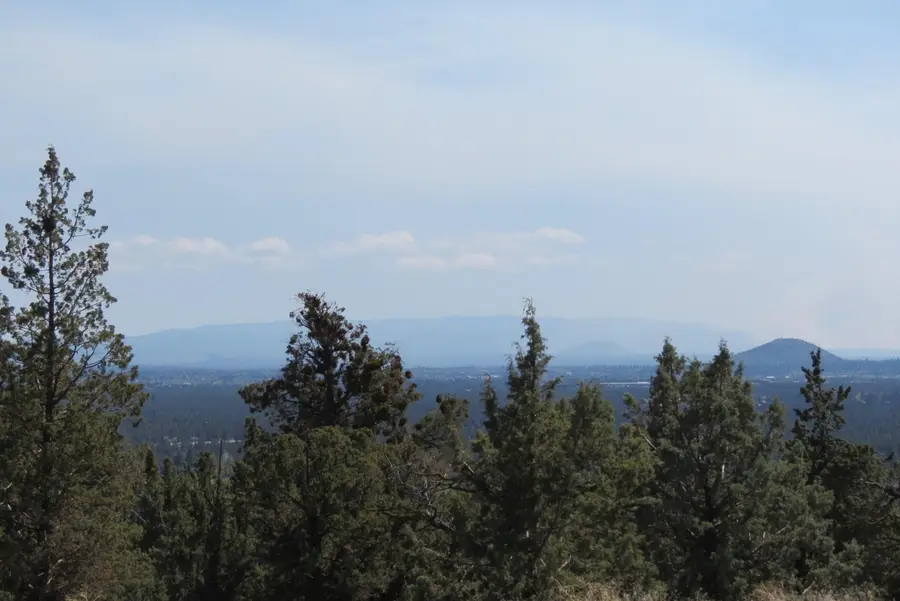 20985 Limestone Avenue #8, Bend, OR 97703 - #2