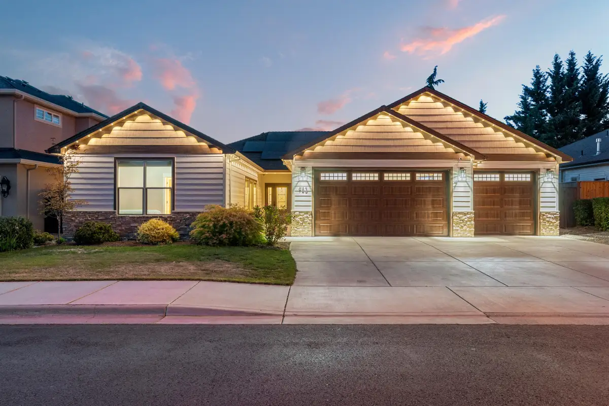 983 Pumpkin Ridge Drive, Eagle Point, OR 97524 - #1