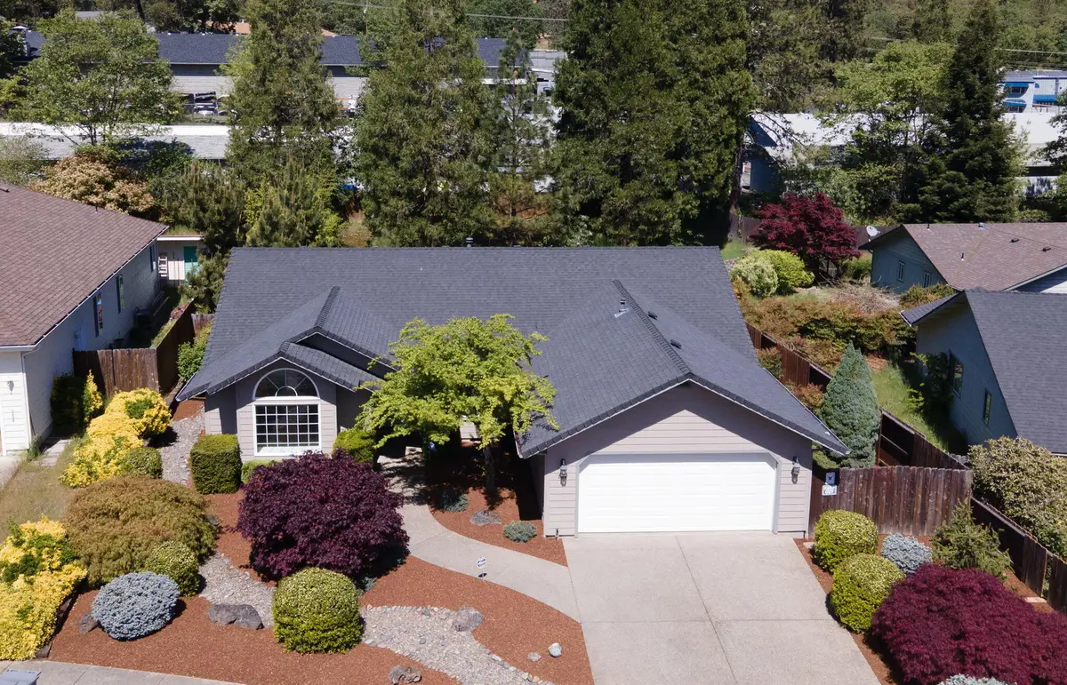 204 NW Sinclair Drive, Grants Pass, OR 97526 - #1
