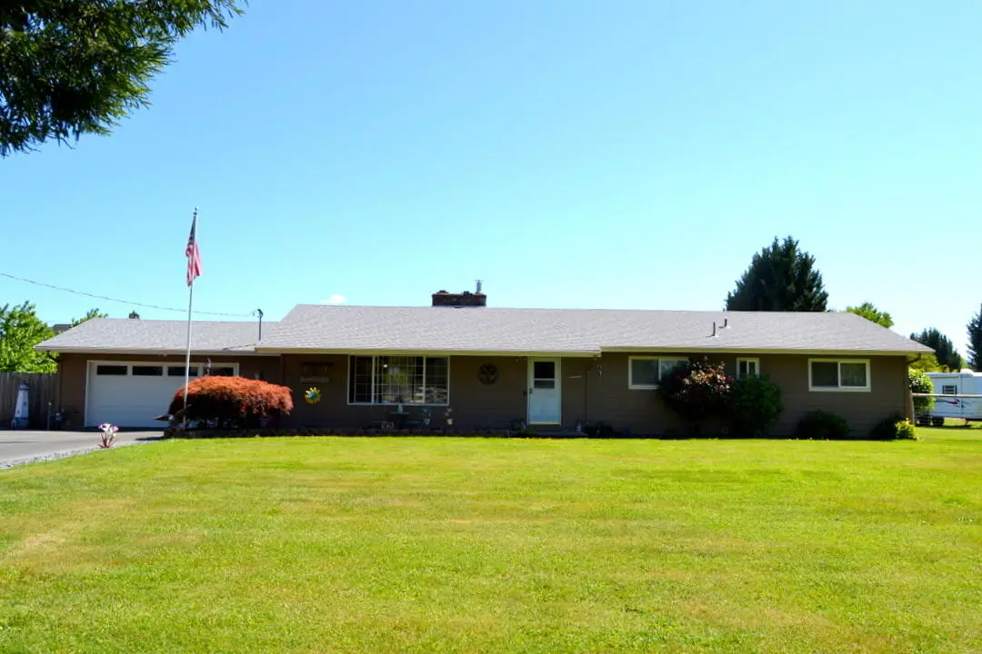 2821 S River Road, Grants Pass, OR 97527 - #1