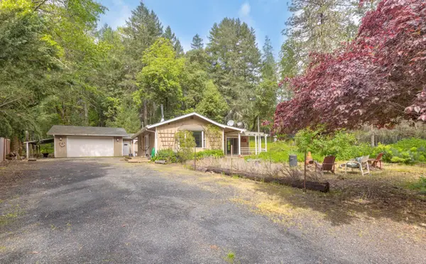 5520 Riverbanks Road, Grants Pass, OR 97527