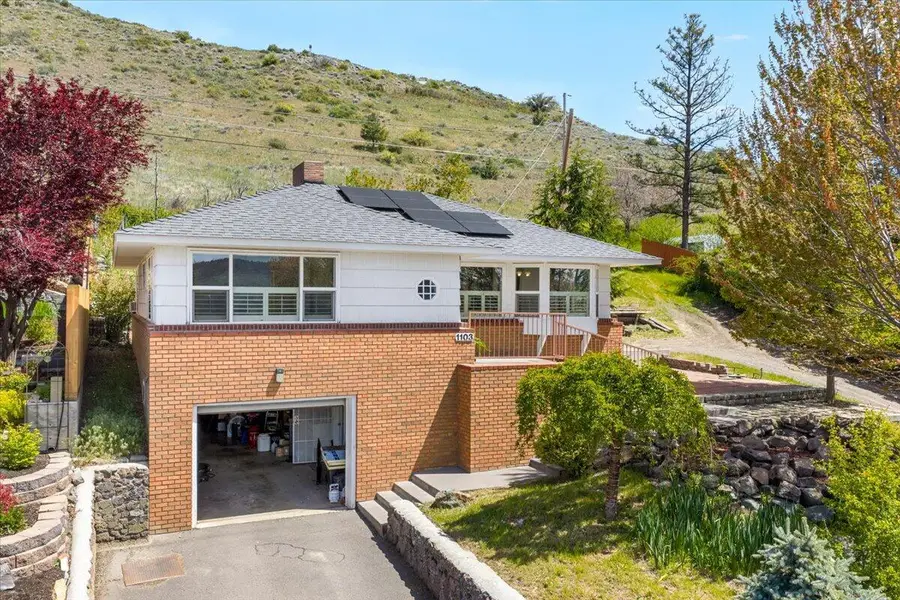 1103 Newcastle Avenue, Klamath Falls, OR 97601 - #2