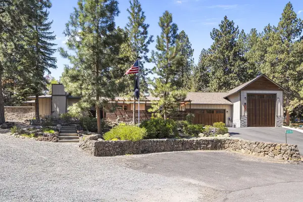 61181 Hitching Post Lane, Bend, OR 97702