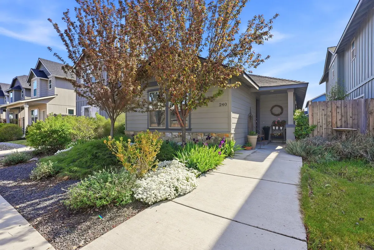 240 NW 30th Street, Redmond, OR 97756 - #1