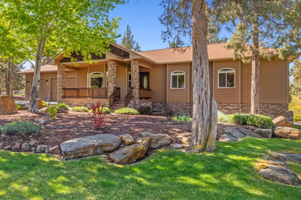 6352 Sanderling Road, Klamath Falls, OR 97601 - #1