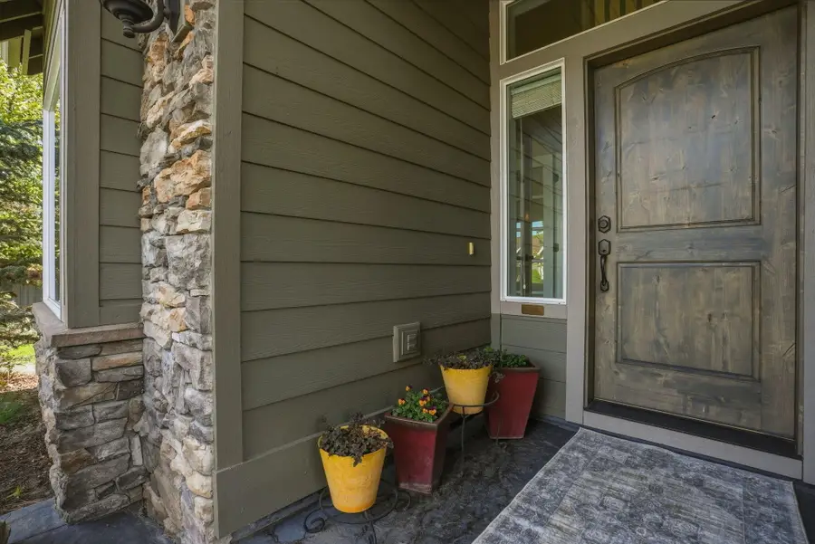 20921 Sage Creek Drive, Bend, OR 97702 - #3