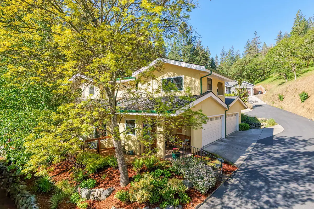 210 Oak Knoll, Jacksonville, OR 97530 - #1
