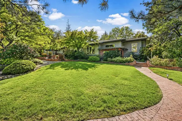 903 Pinecrest Terrace, Ashland, OR 97520