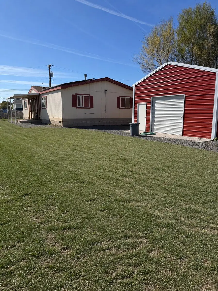105 N Willow Street, Merrill, OR 97633 - #3