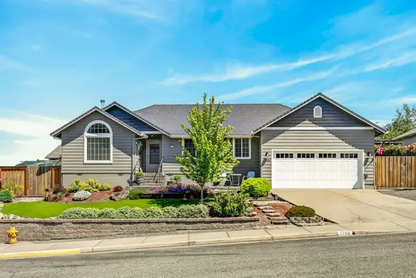 1380 Forestview Drive, Grants Pass, OR 97527