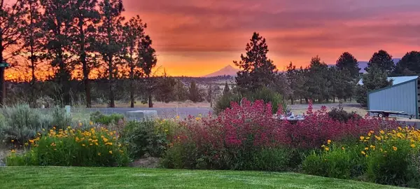 2045 NE Camas Lane, Madras, OR 97741