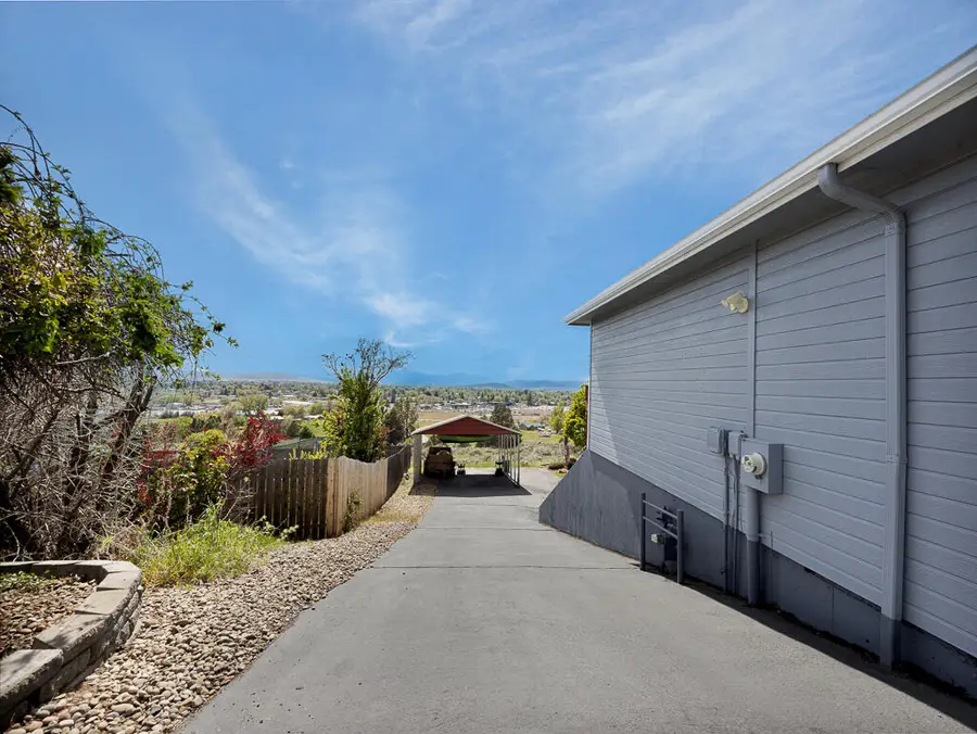 2212 Kimberly Drive, Klamath Falls, OR 97603 - #3