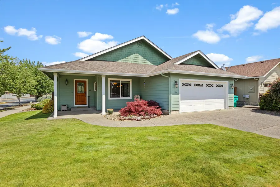 102 SW Pintail Court, Grants Pass, OR 97527 - #2