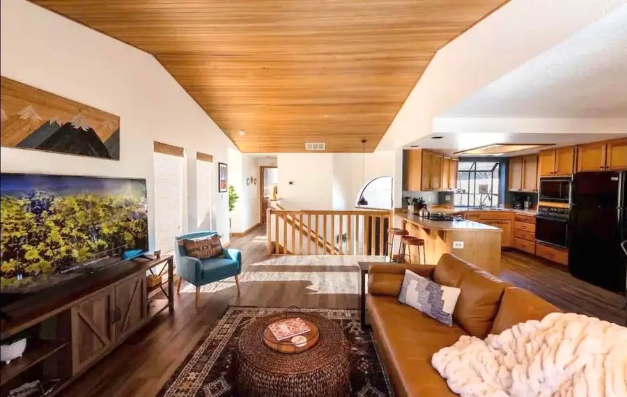 17822 W Core Road #33, Bend, OR 97707 - #2