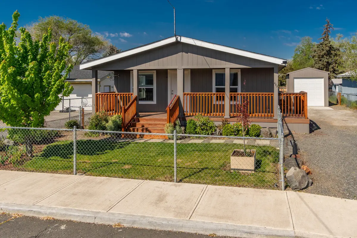 472 SE 7th Street, Madras, OR 97741 - #1