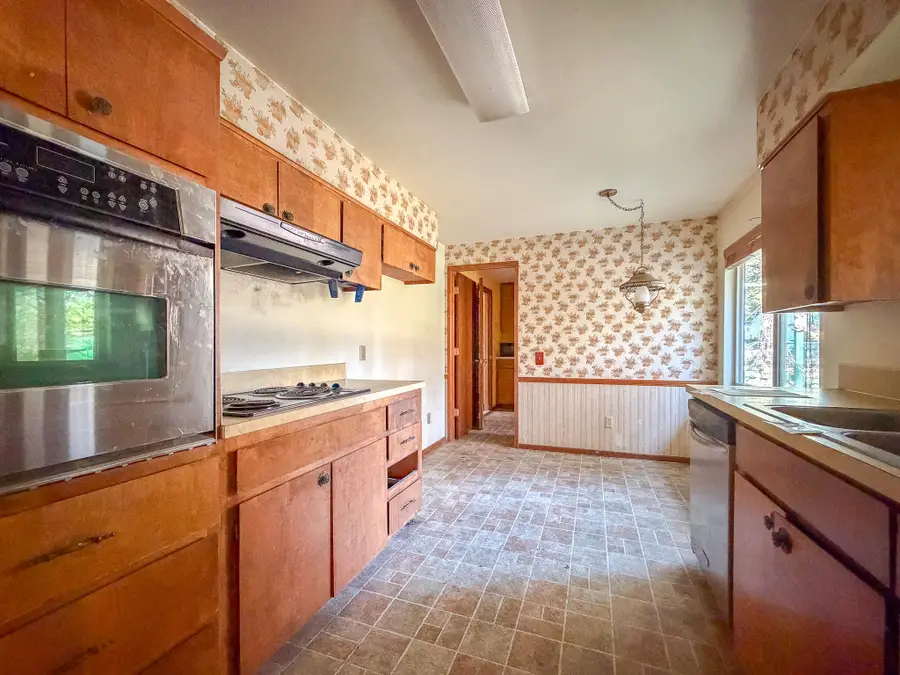 15972 Sunrise Boulevard, La Pine, OR 97739 - #3