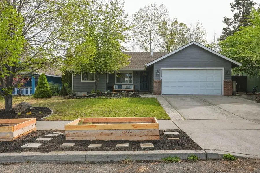 764 NE Tierra Road, Bend, OR 97701 - #3