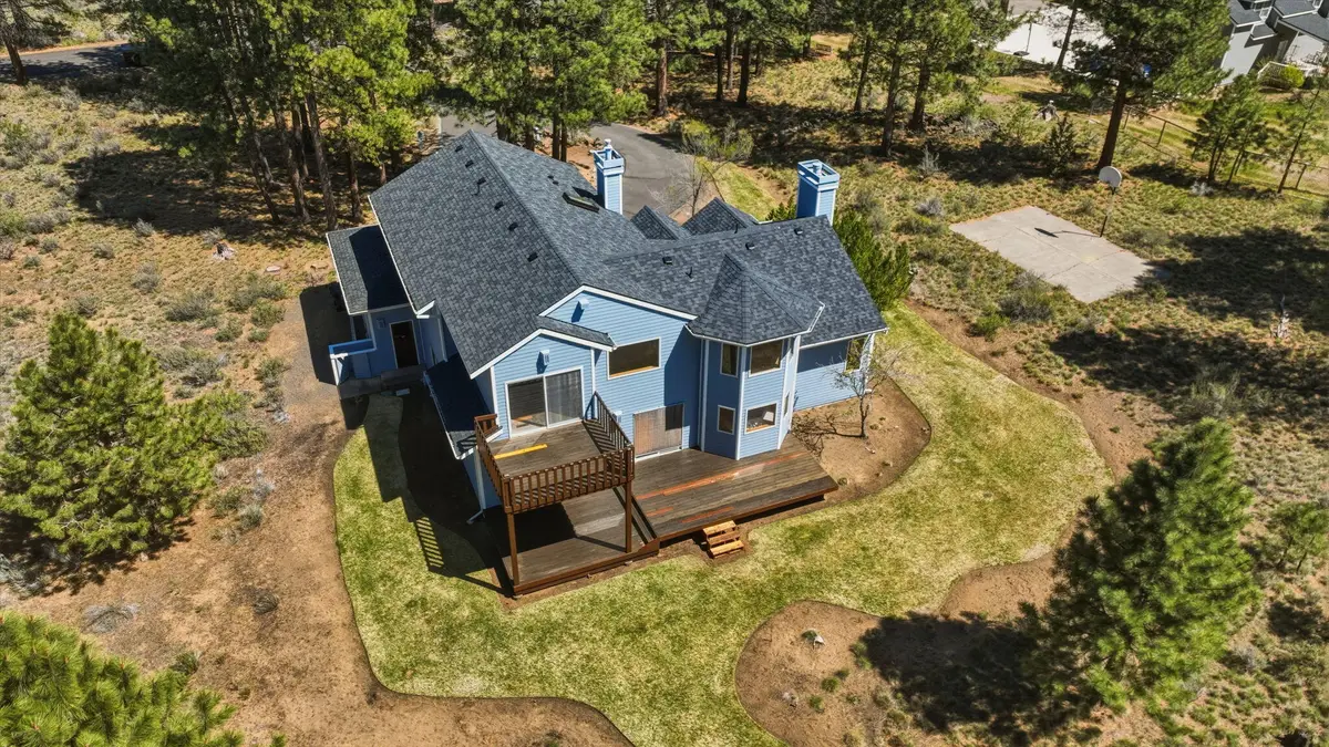60309 Tall Pine Avenue, Bend, OR 97702 - #1