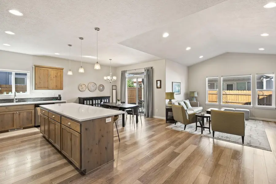 2955 NW Greenwood Court, Redmond, OR 97756 - #3