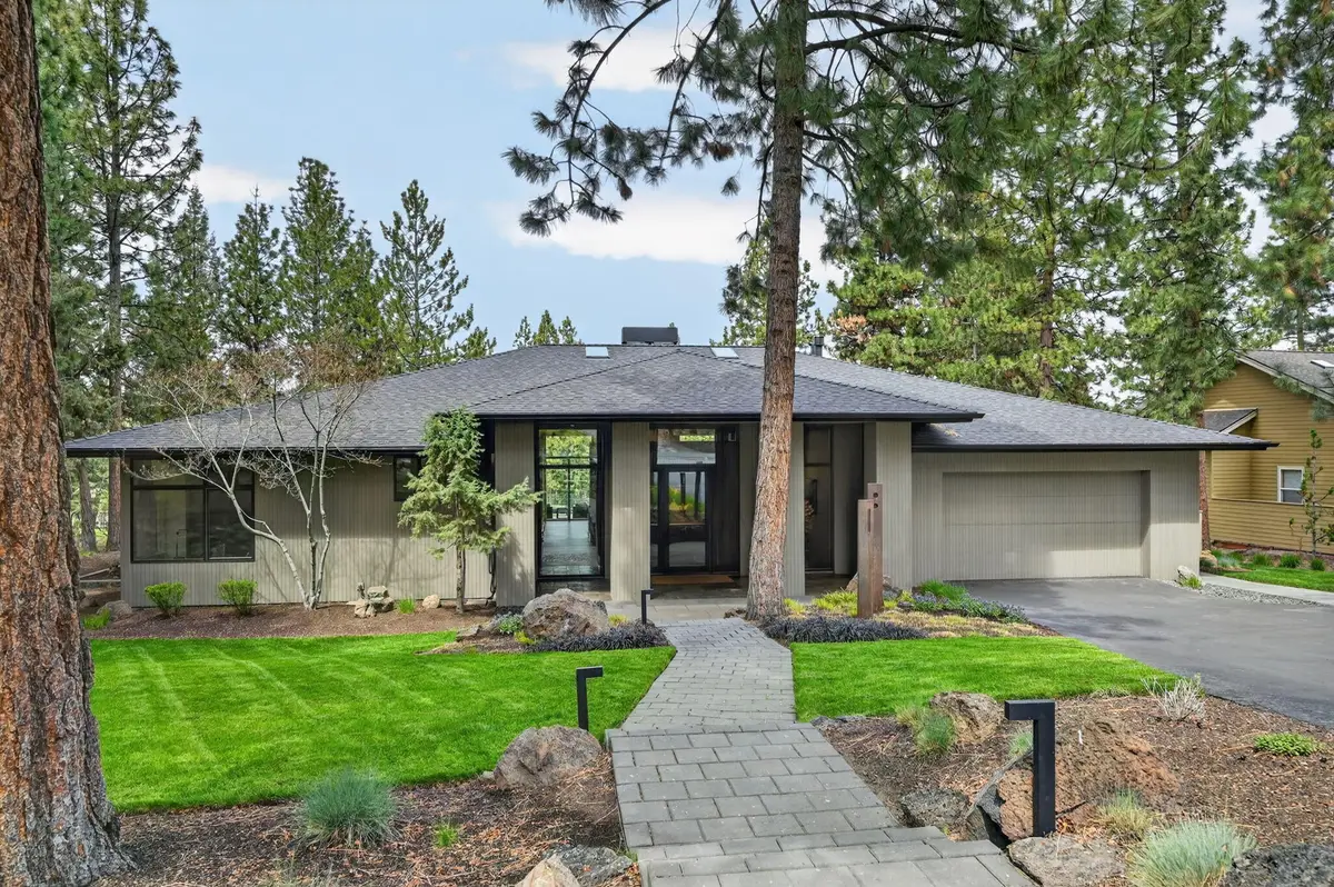 2600 NW Champion Circle, Bend, OR 97703 - #1