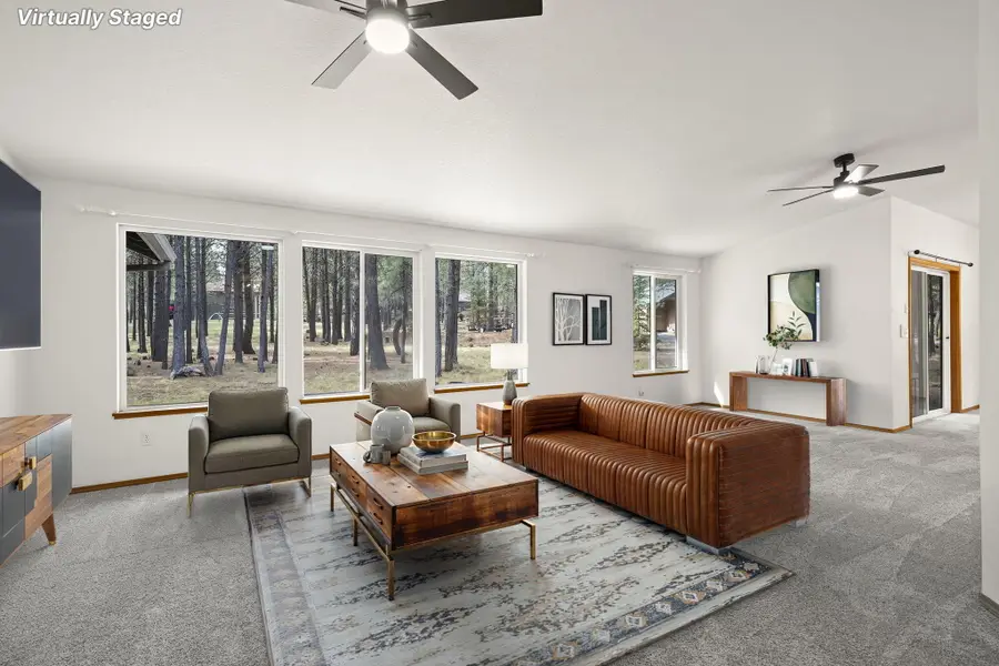 14485 Mountain View Loop, Sisters, OR 97759 - #3