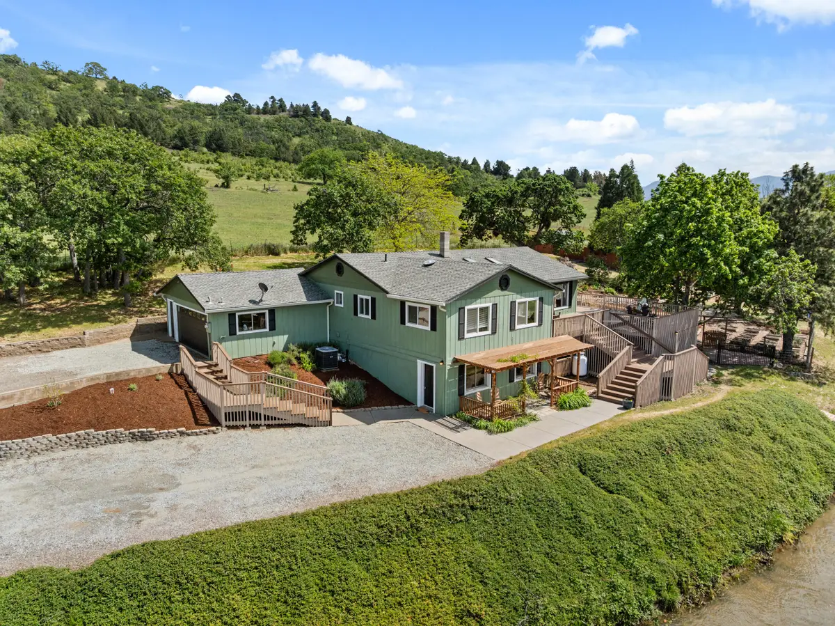 2140 N Valley View Road, Ashland, OR 97520 - #1