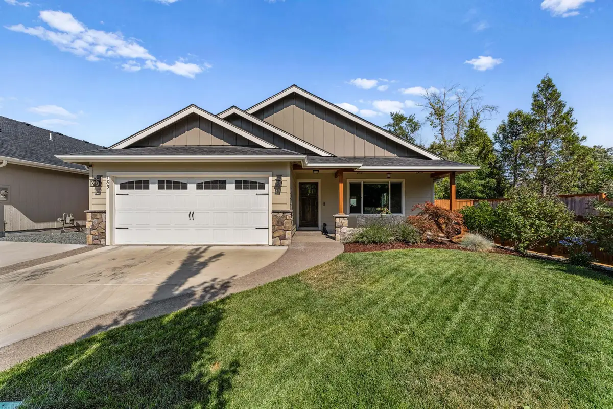 183 Lincoln Road, Grants Pass, OR 97526 - #1