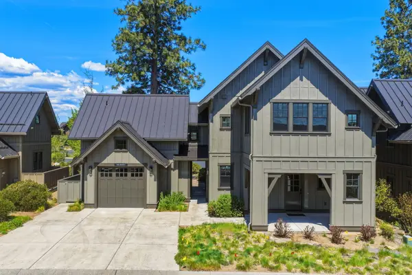 19218 Solomon Drive, Bend, OR 97702