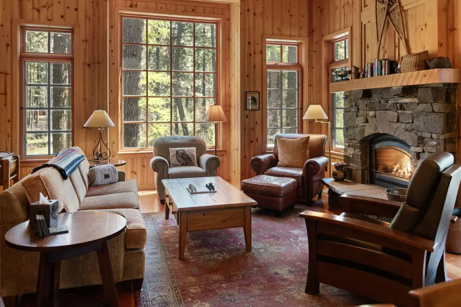 13375 SW Forest Service Road #Cabin 18 U1, Camp Sherman, OR 97730 - #3